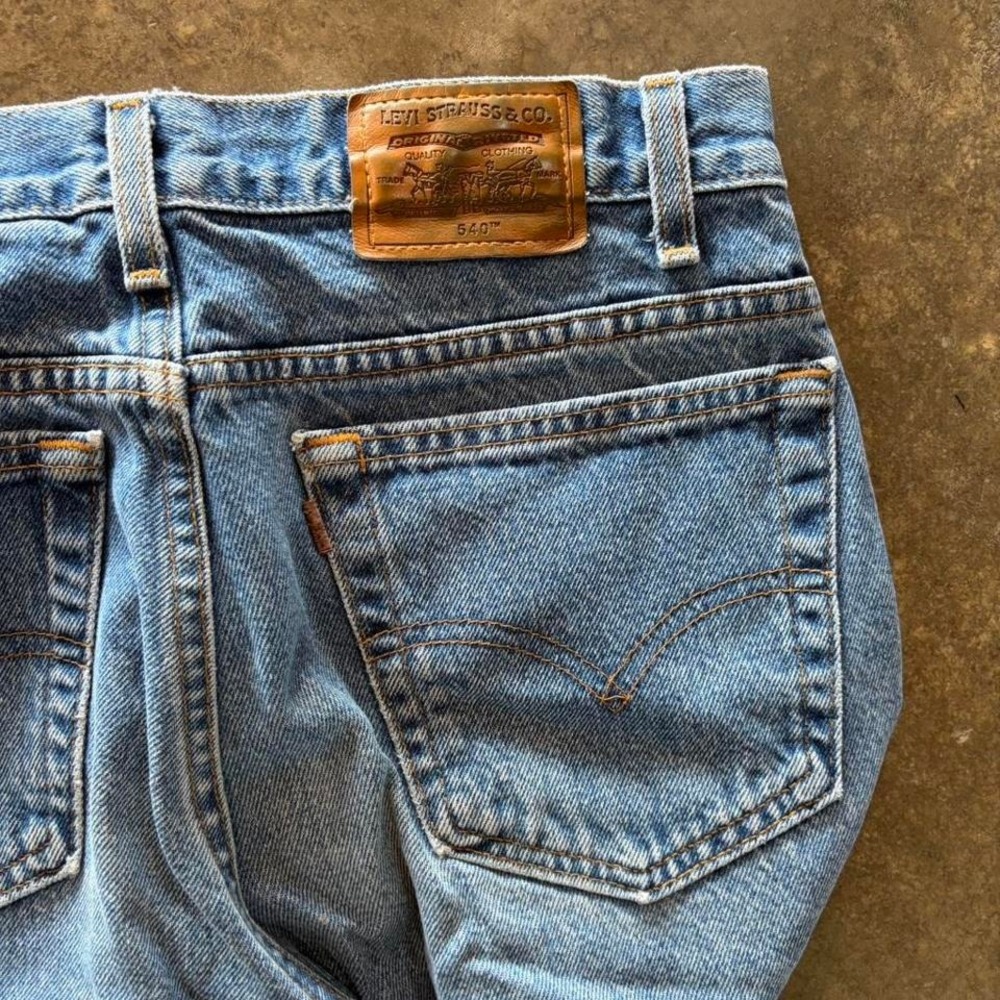 2000s levis straight leg jeans - Picture 4 of 5